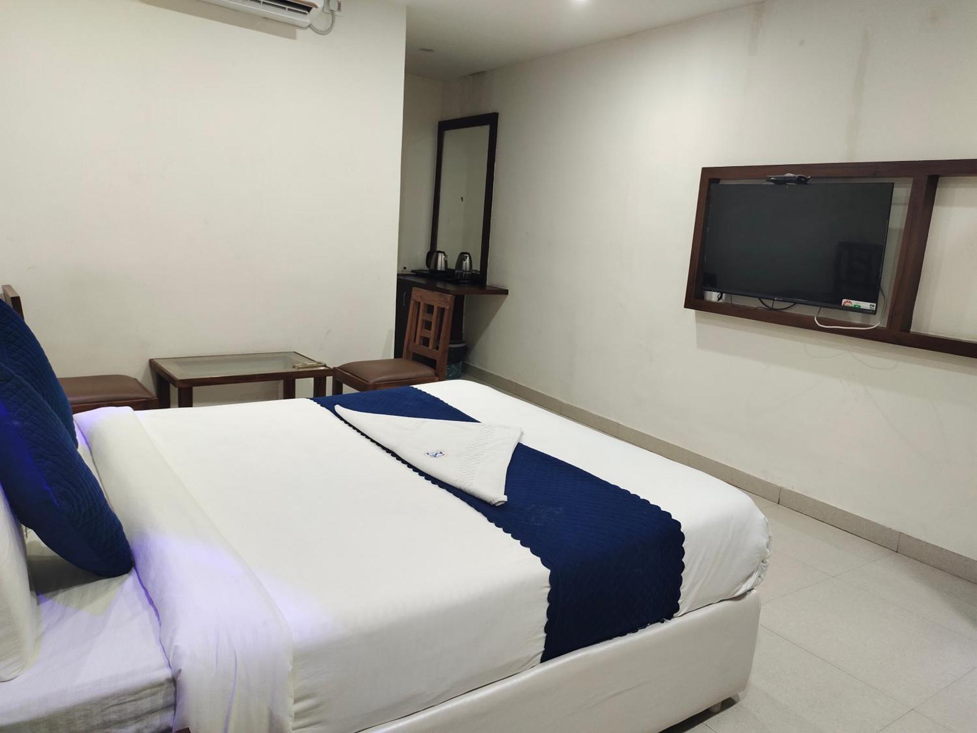 Hotel Skyland Warangal Eksteriør billede