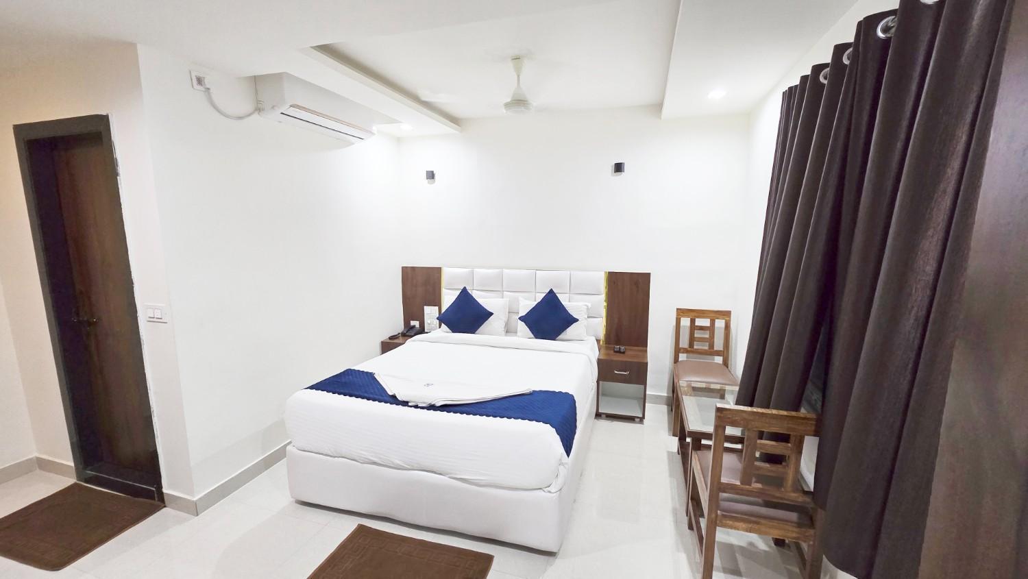 Hotel Skyland Warangal Eksteriør billede