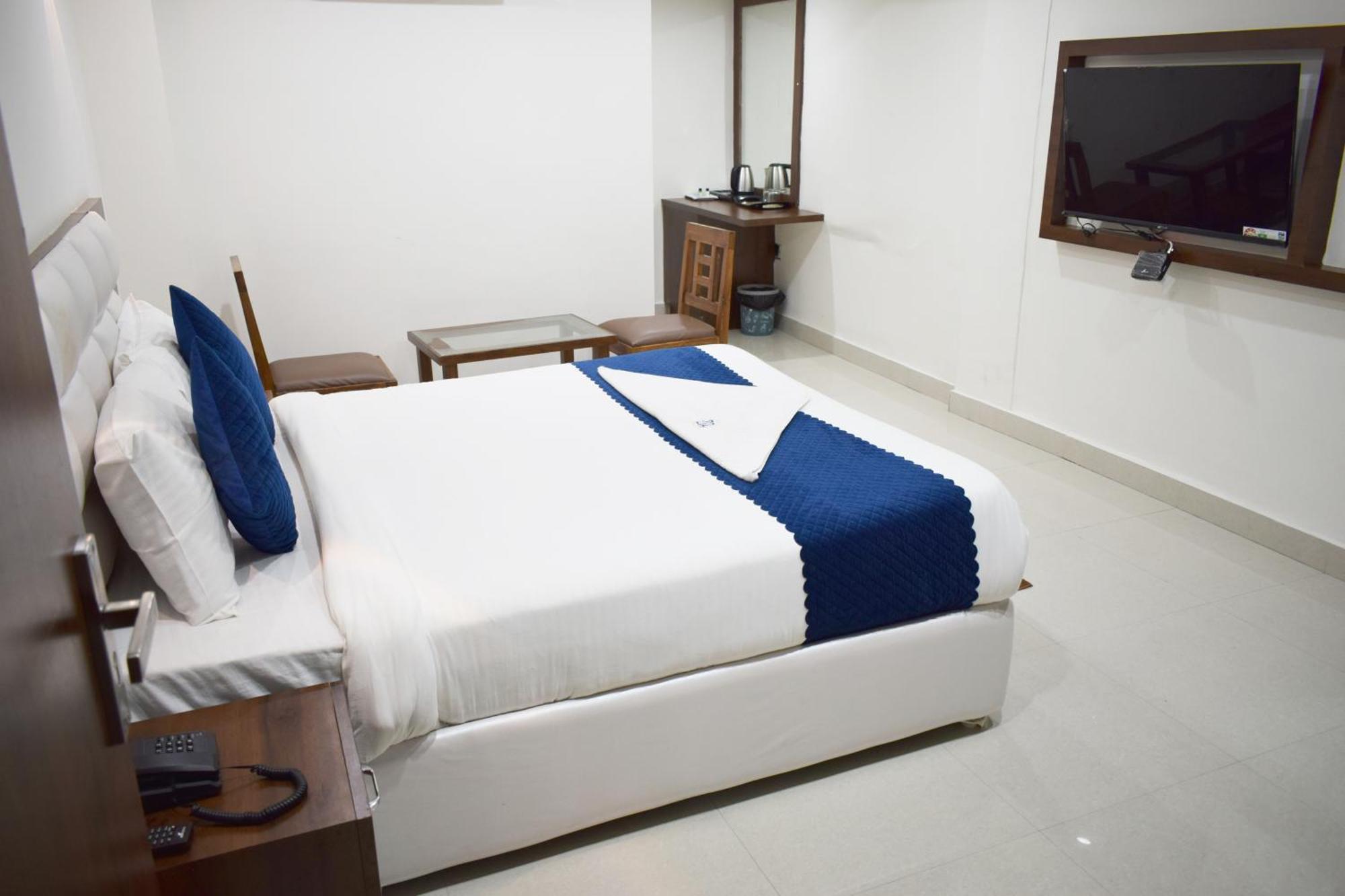 Hotel Skyland Warangal Eksteriør billede